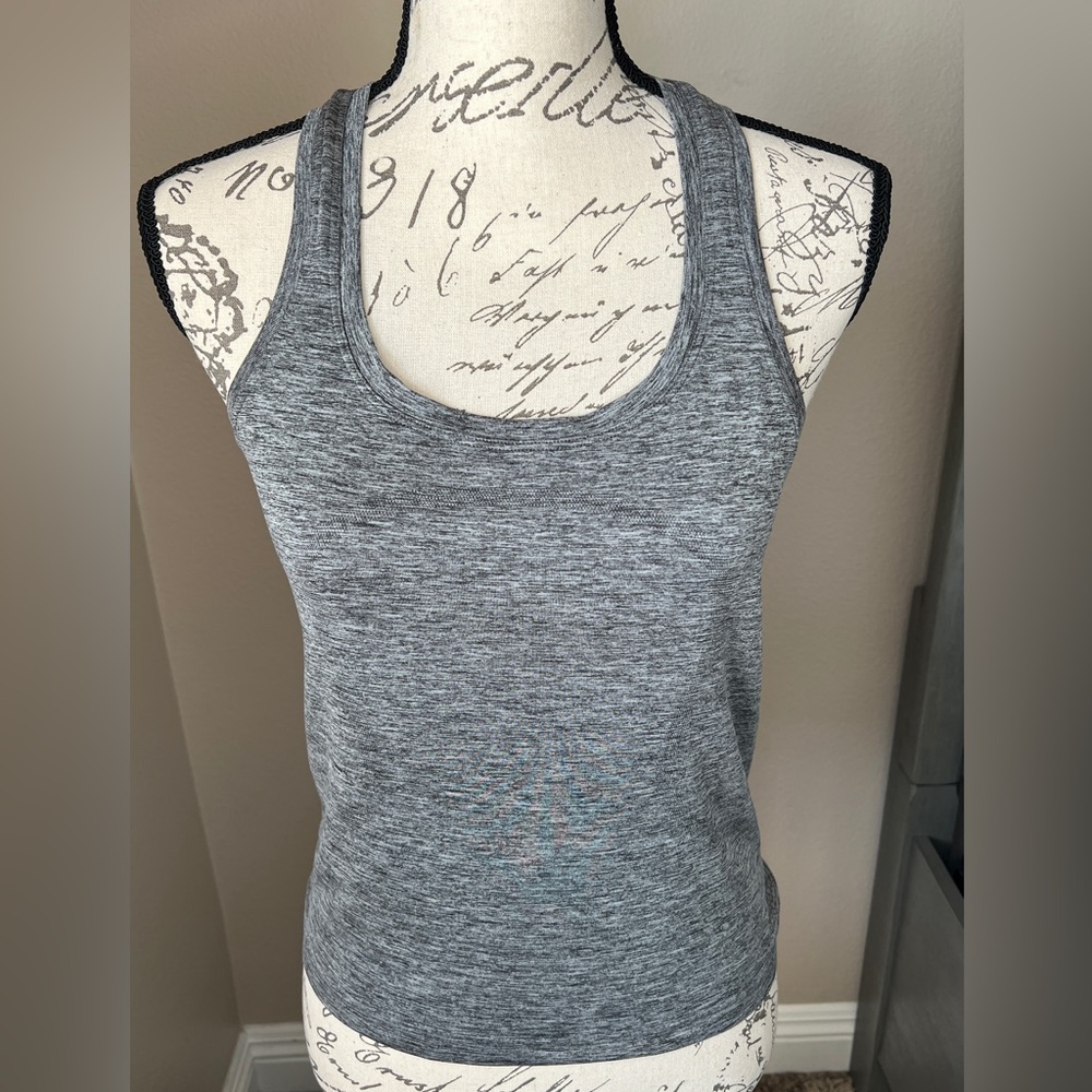 🌟EUC Swiftly Tech Racerback *waist length